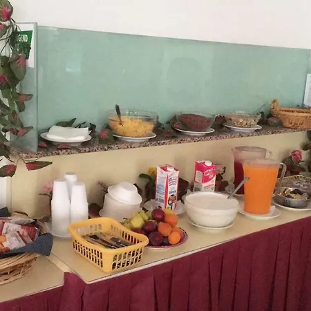 Luna Rossa Ξενοδοχείο 3*