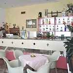 Luna Rossa 3*
