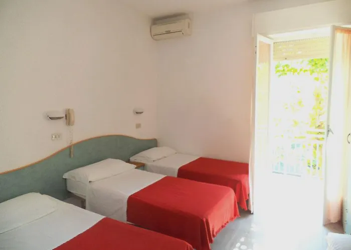 Hotel Luna Rossa 3*
